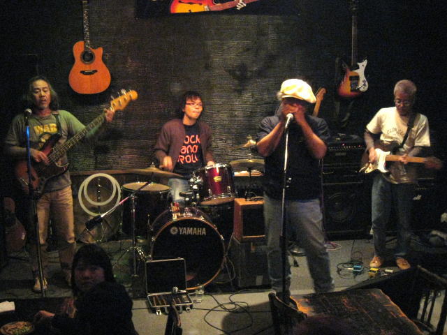 M−4 Live!!