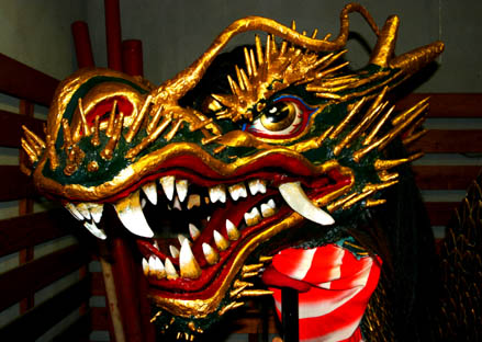 籠町の龍