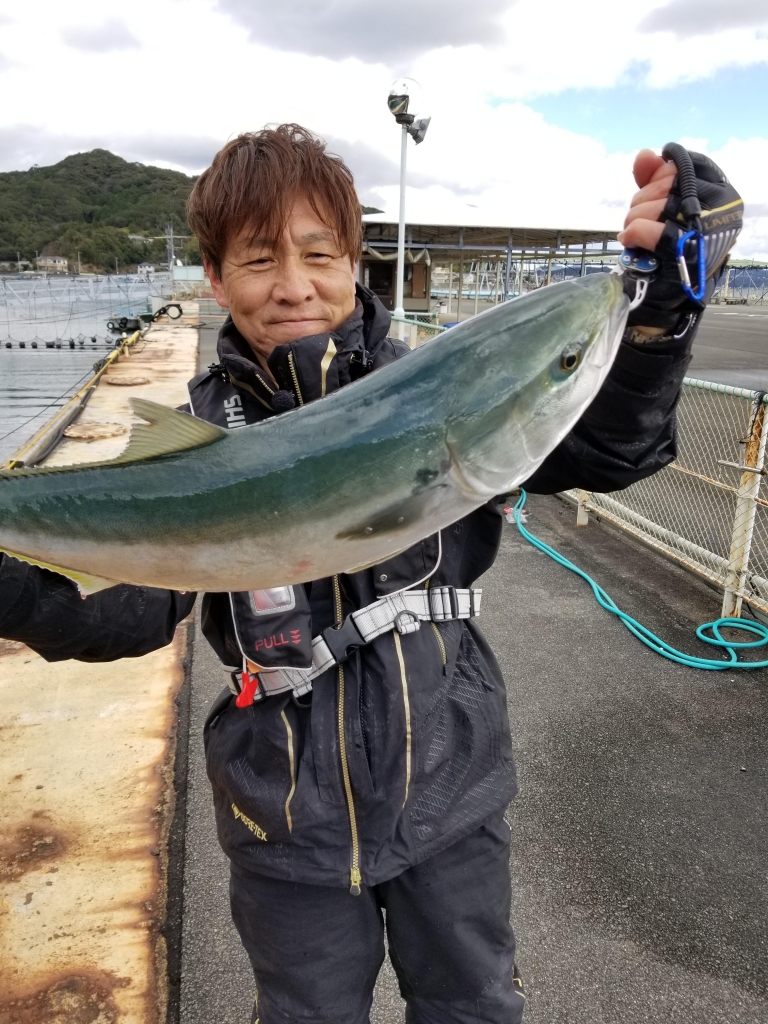 1/31 山本太郎チヌ名人様 | 釣堀 | 釣り公園 佐助屋 釣果情報