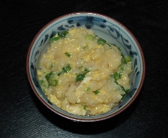 りょじや