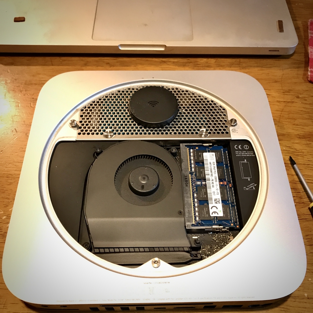 Mac mini の改造 - 続報 | 藤井眞吾：Shingo's Diary