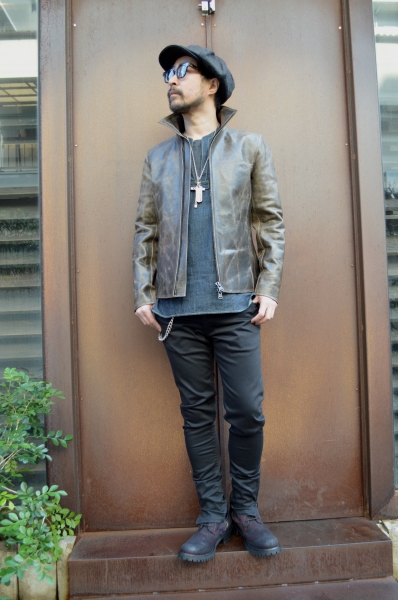 VINTAGE 1704-04 | anonymous BACKLASH