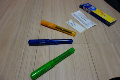 1022−3