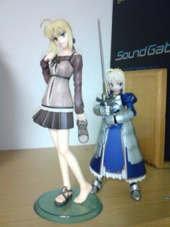 リボルテックセイバー4とアルターセイバー