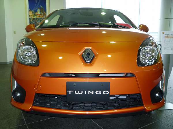 TWINGO クイックシフト スパークオレンジ