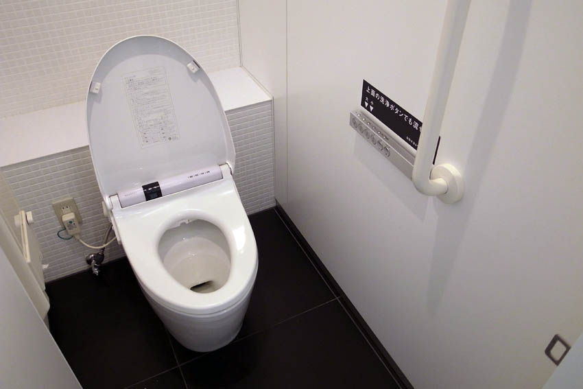R0015390a.jpg
