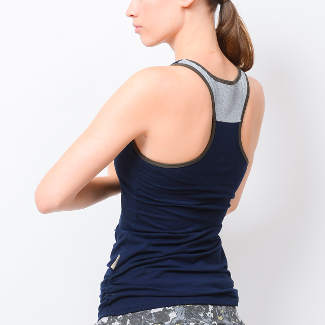 ブラトップ タンクトップ