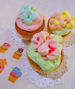 デコカップケーキ