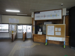 留辺蘂駅内部