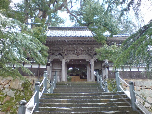 大乗時の山門