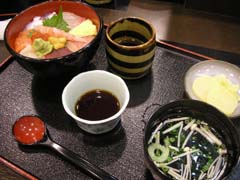 海鮮丼