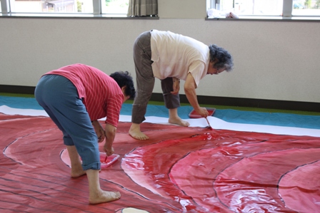 涅槃さん塗ります