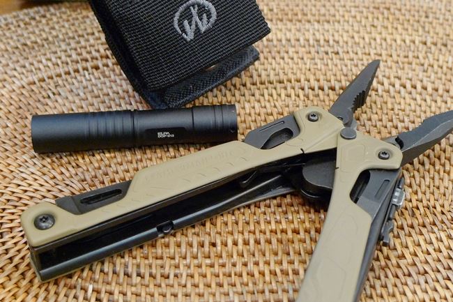 LEATHERMAN OHT とりまく コヨーテタン ケース付 レザーマン 89式 LEATHERMAN OHT とりまく コヨーテタン ケース付 レザーマン 89式