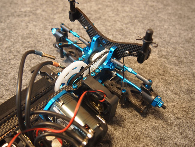TRF418サスアームを417Xに