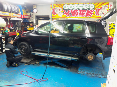 202.2車ホイールアウト