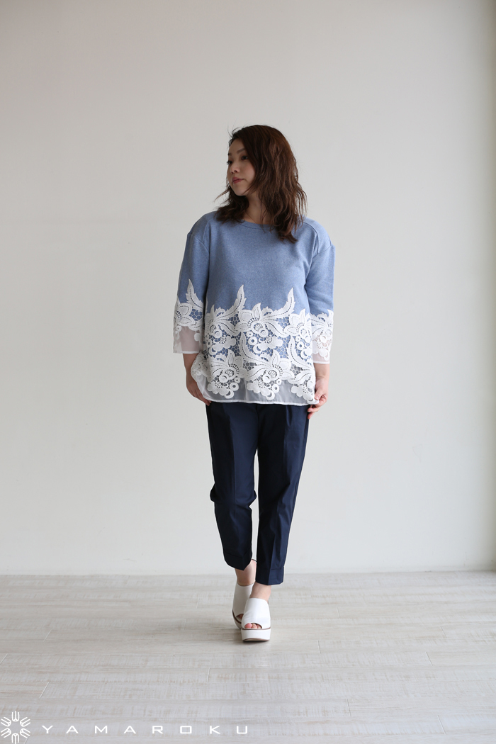 最終値下☆新品タグ付☆ グレースコンチネンタル　ロゴ裏毛トップ 最終値下☆新品タグ付☆ グレースコンチネンタル ロゴ裏毛トップ