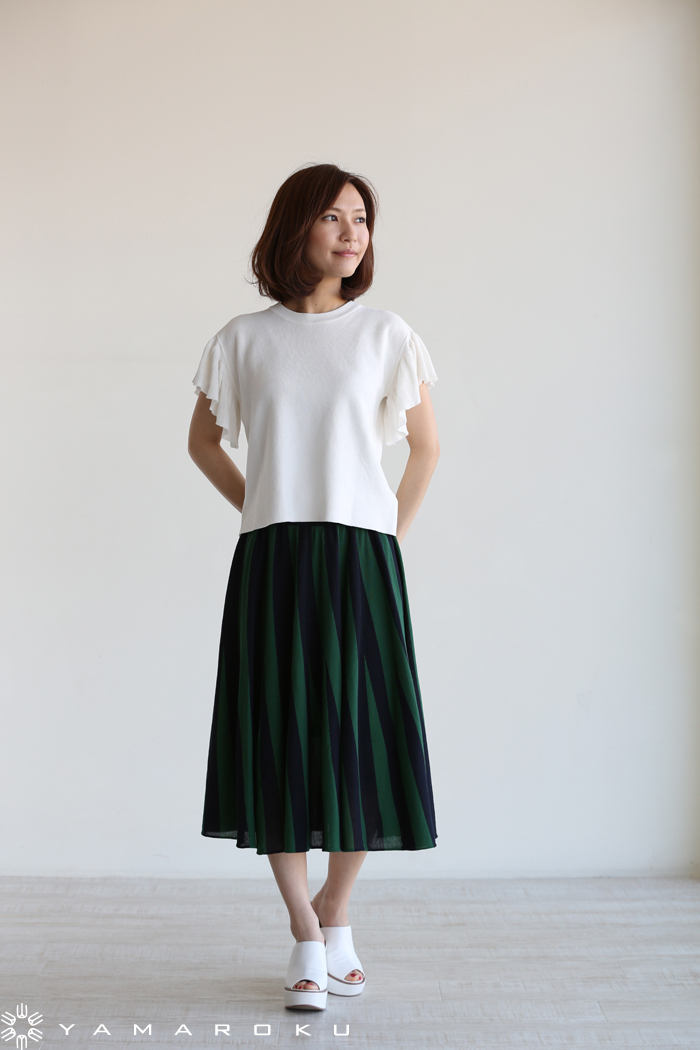 SACRA(サクラ) DOUBLE KNIT RUFFLE プルオーバー、iliann loeb