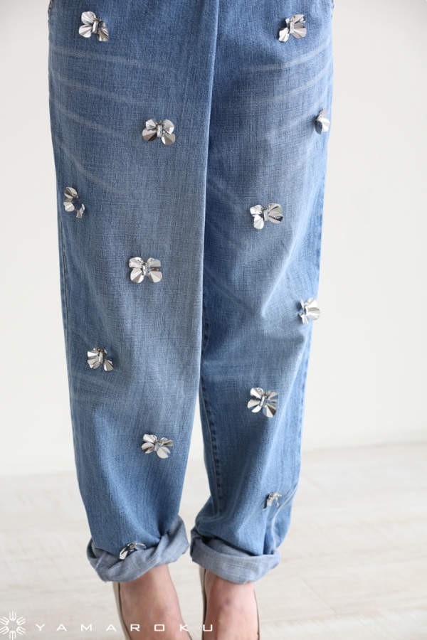 MUVEL WORK　ミュベール　刺繍　ワッペン　ブルーデニム　パンツ　ジーンズ MUVEL WORK ミュベール 刺繍 ワッペン ブルーデニム パンツ ジーンズ
