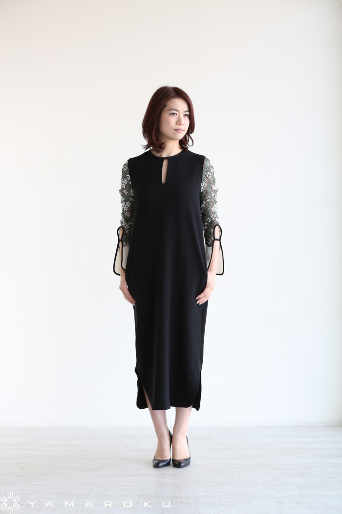 Mame Kurogouchi(マメ) Tulle Embroidered Sleeve I-Line Dress 