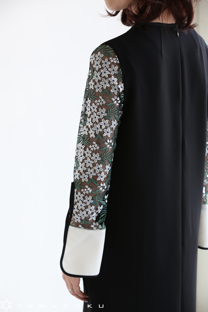 Mame Kurogouchi(マメ) Tulle Embroidered Sleeve I-Line Dress 