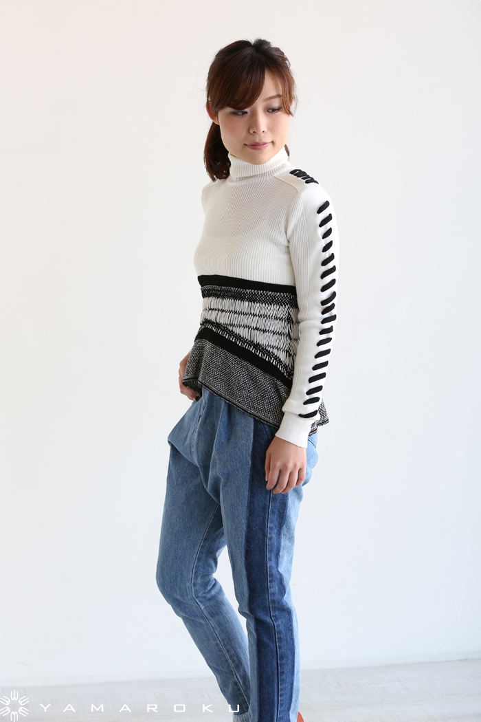 Mame Kurogouchi(マメ) Exotic Pattern Peplum Knit ペプラムニット  