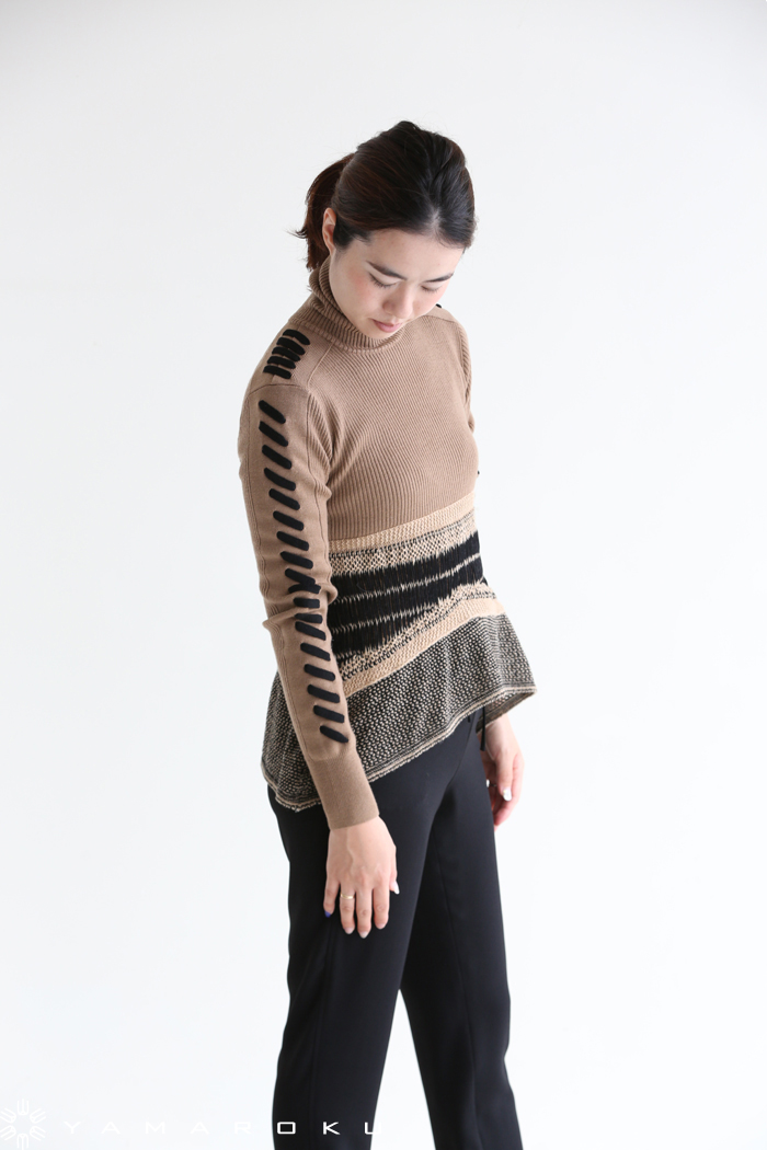 Mame Kurogouchi(マメ) Exotic Pattern Peplum Knit ペプラムニット  