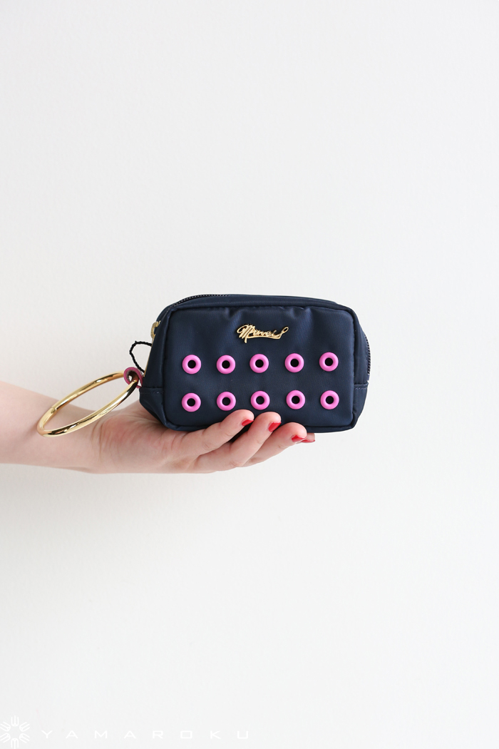 【新品】MUVEILポーチ MUVEIL(ミュベール)｜【ELLE SHOP 限定】トイプードルポーチ兼