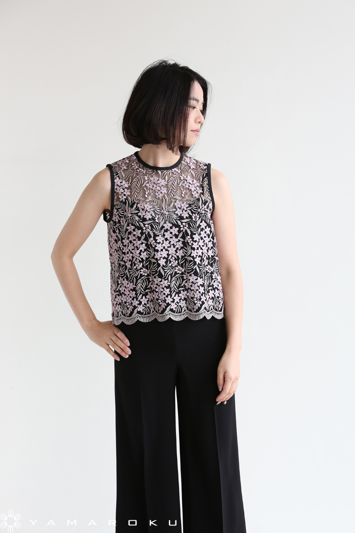 Mame Kurogouchi(マメ) Tulle Embroidered & Scalloped Tops