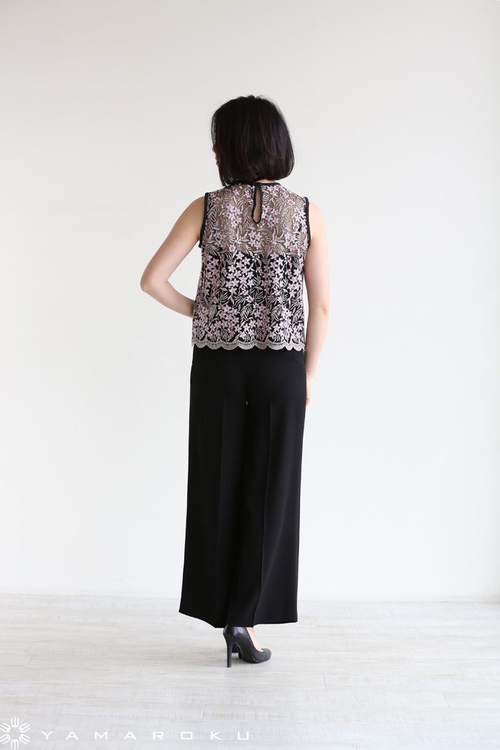 Mame Kurogouchi(マメ) Tulle Embroidered & Scalloped Tops