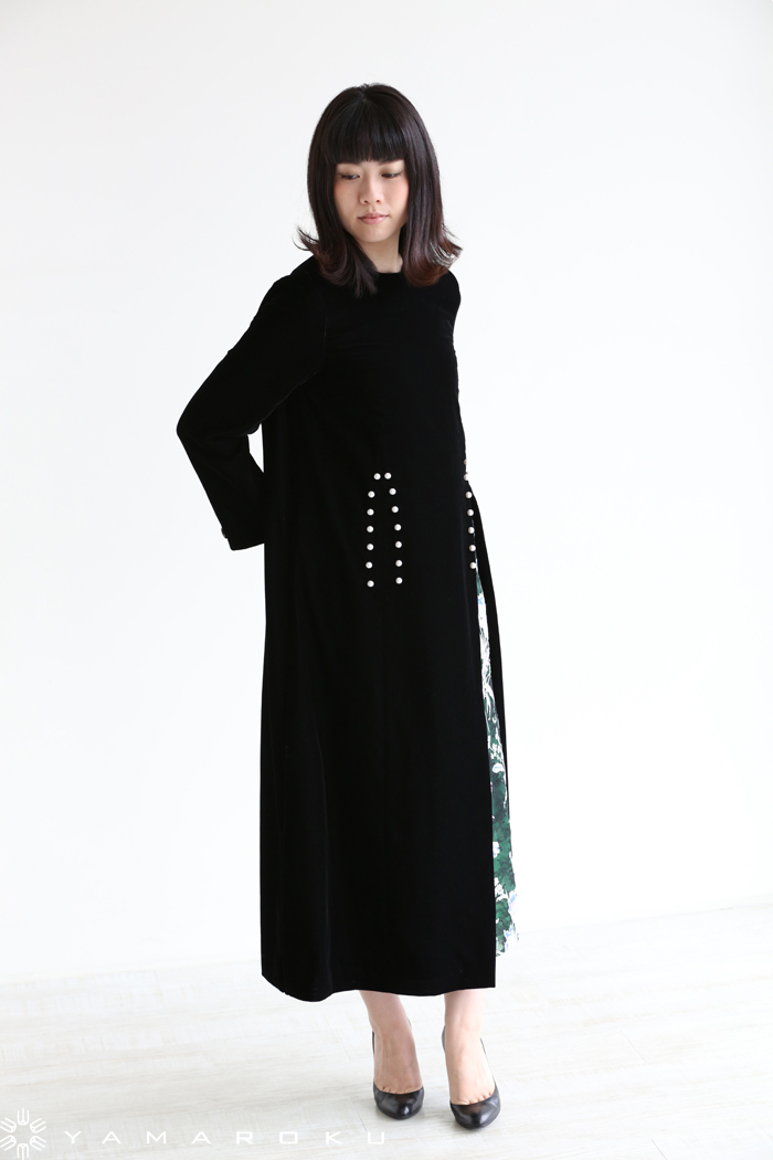 d*3様 AKIRA NAKA♡美品 タッセル付リブニット 日本製 AKIRA NAKA♡美品 タッセル付リブニット 日本製