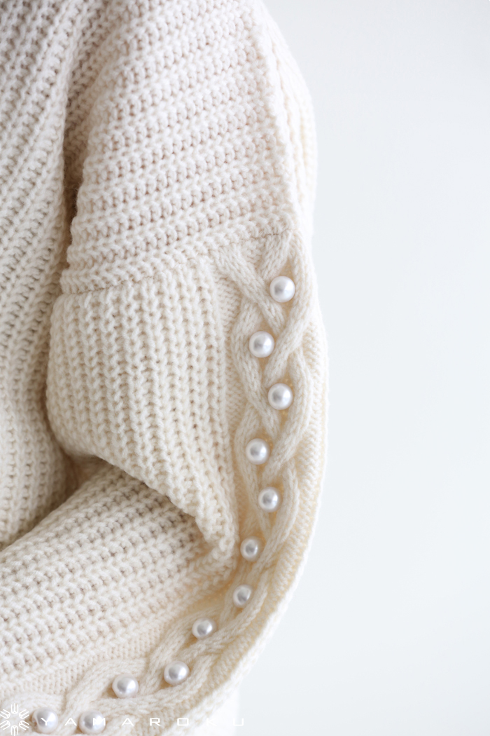 MUVEIL ニットスカート MUVEIL(ミュベール) パール付きケーブルニット、刺繍ボリューム