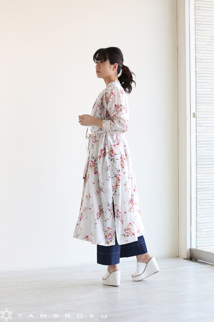 SACRA サクラ　シャドウフラワーワンピース　ノースリーブ　花柄　ロング　紺色 SACRA ｜サクラ｜オータムフラワーワンピース｜118507042
