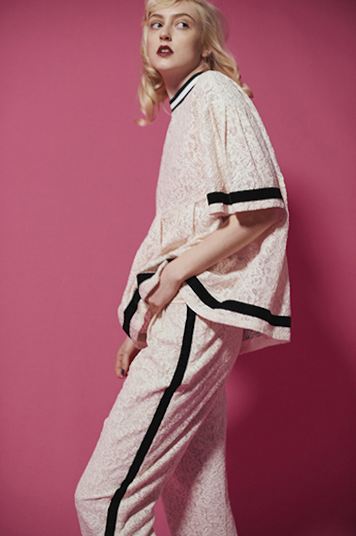 MUVEIL WORK - ミュベールワーク 総レースラインブラウス YAMAROKU New Arrival