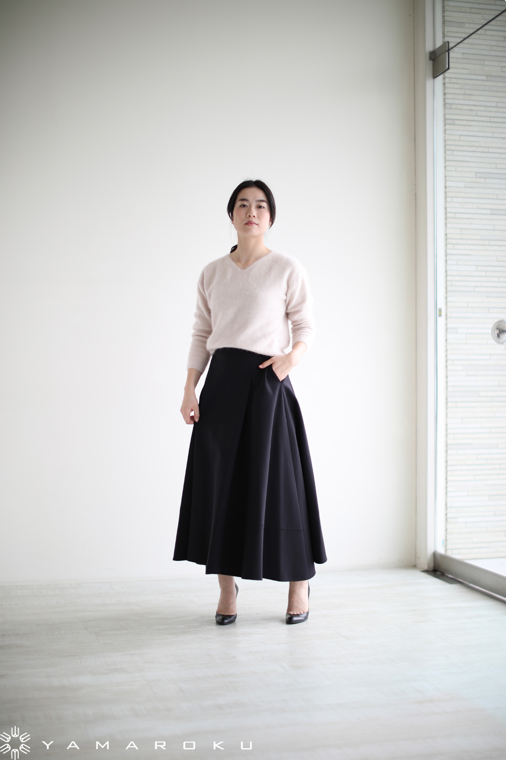 Ballsey(ボールジー) フラッフィーヤーンVネックプルオーバー