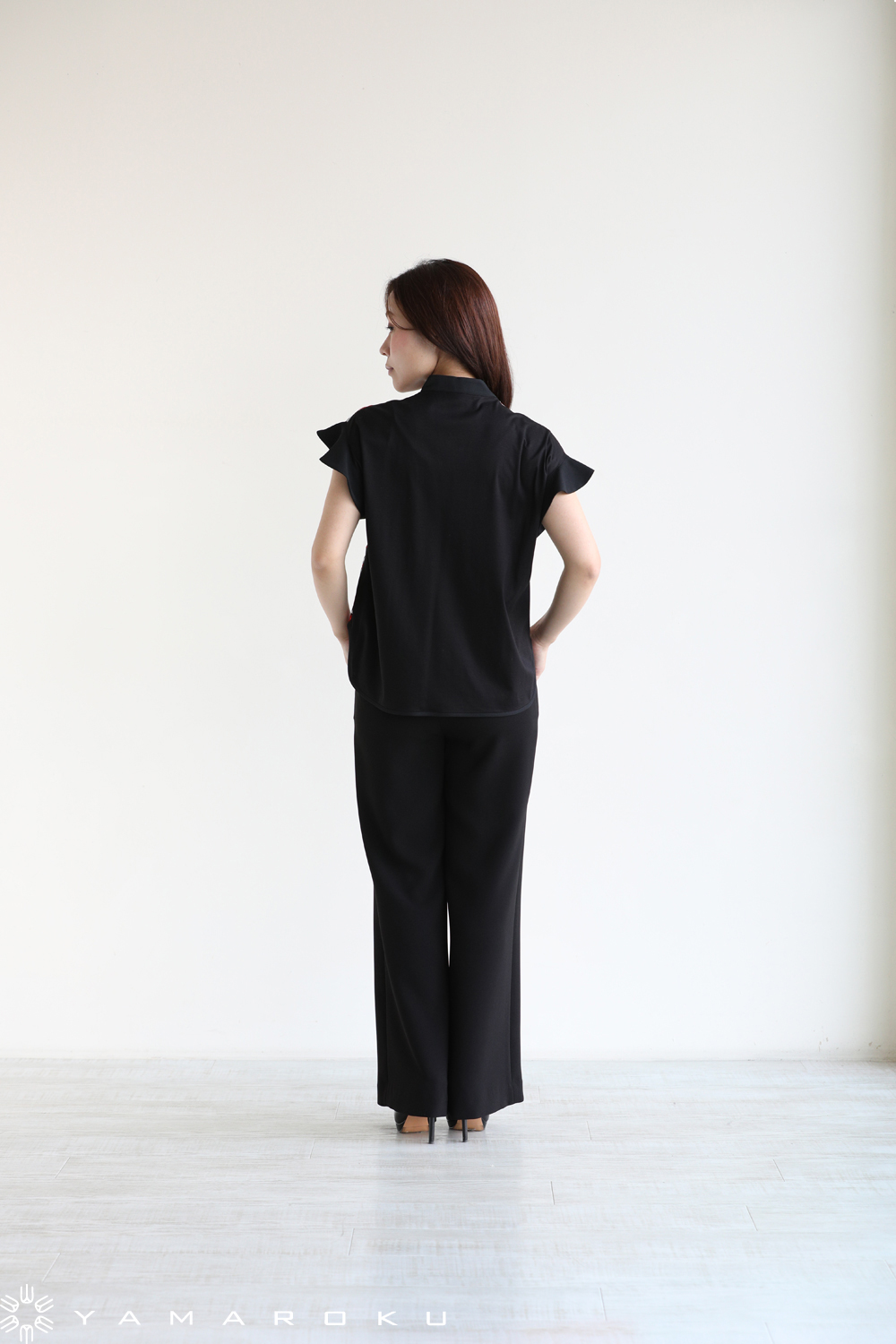Mame Kurogouchi(マメ) Pedicel Lace French Sleeves Shirts