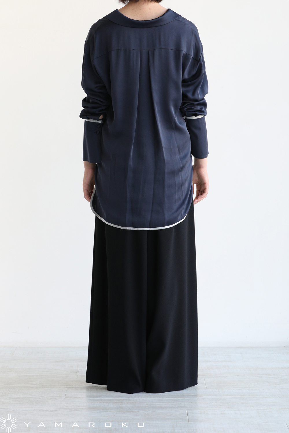 Mame Kurogouchi(マメ) Botanical Embroidery Shirt
