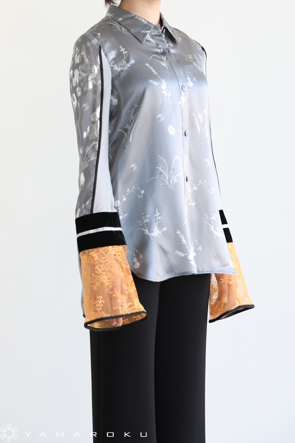 mame 19aw Silk Lame Print Sleeves Shirt | angeloawards.com
