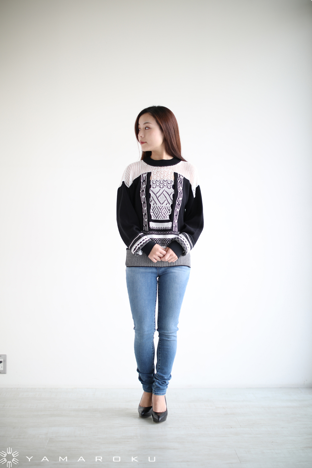 Mame Kurogouchi(マメ) Mixed Knitted Fabric Pullover