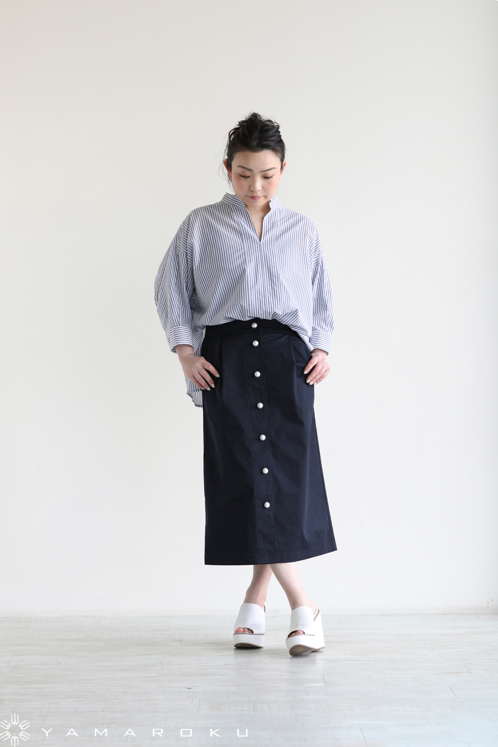 ミュベール muveil ストライプフリルブラウス　navy 40 ミュベール 留ら muveil ストライプフリルブラウス navy 40