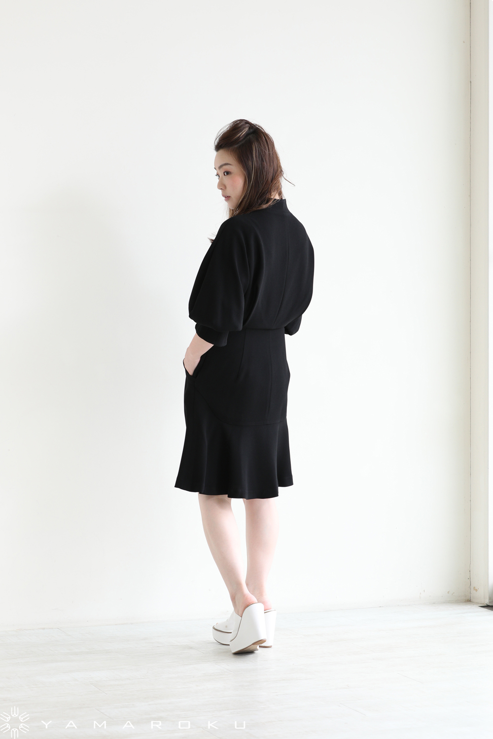 Mame Kurogouchi(マメ) Volume Sleeve Dress！！ | YAMAROKU New Arrival