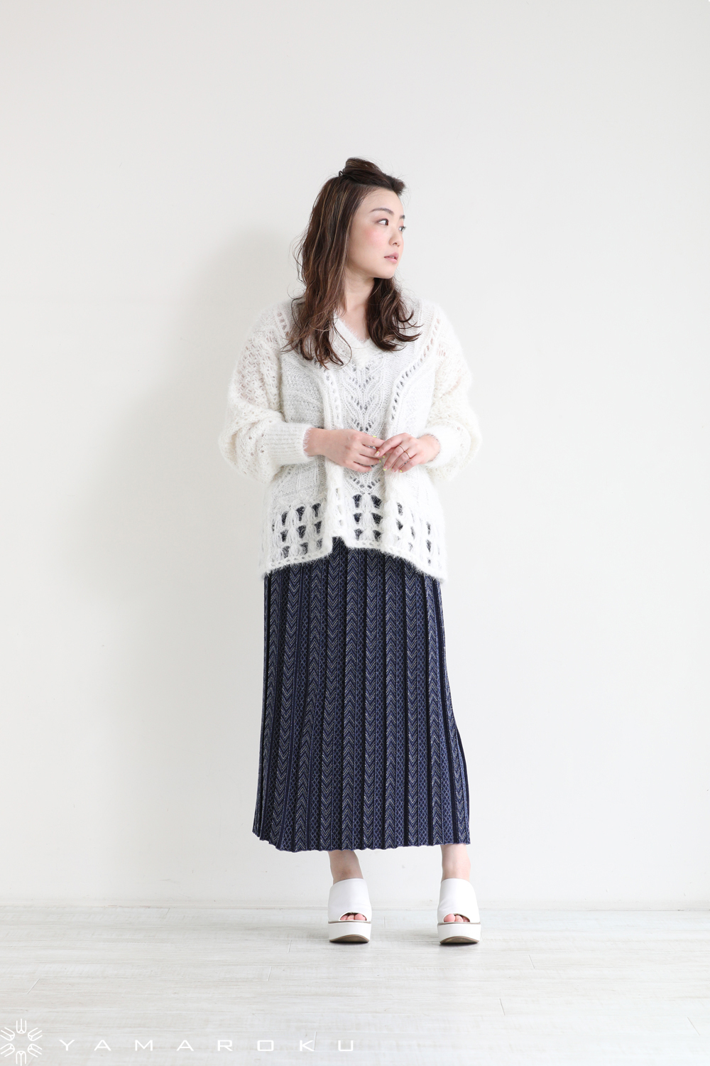 Mame Kurogouchi(マメ) Pleated Knitted Skirt!! | YAMAROKU New Arrival