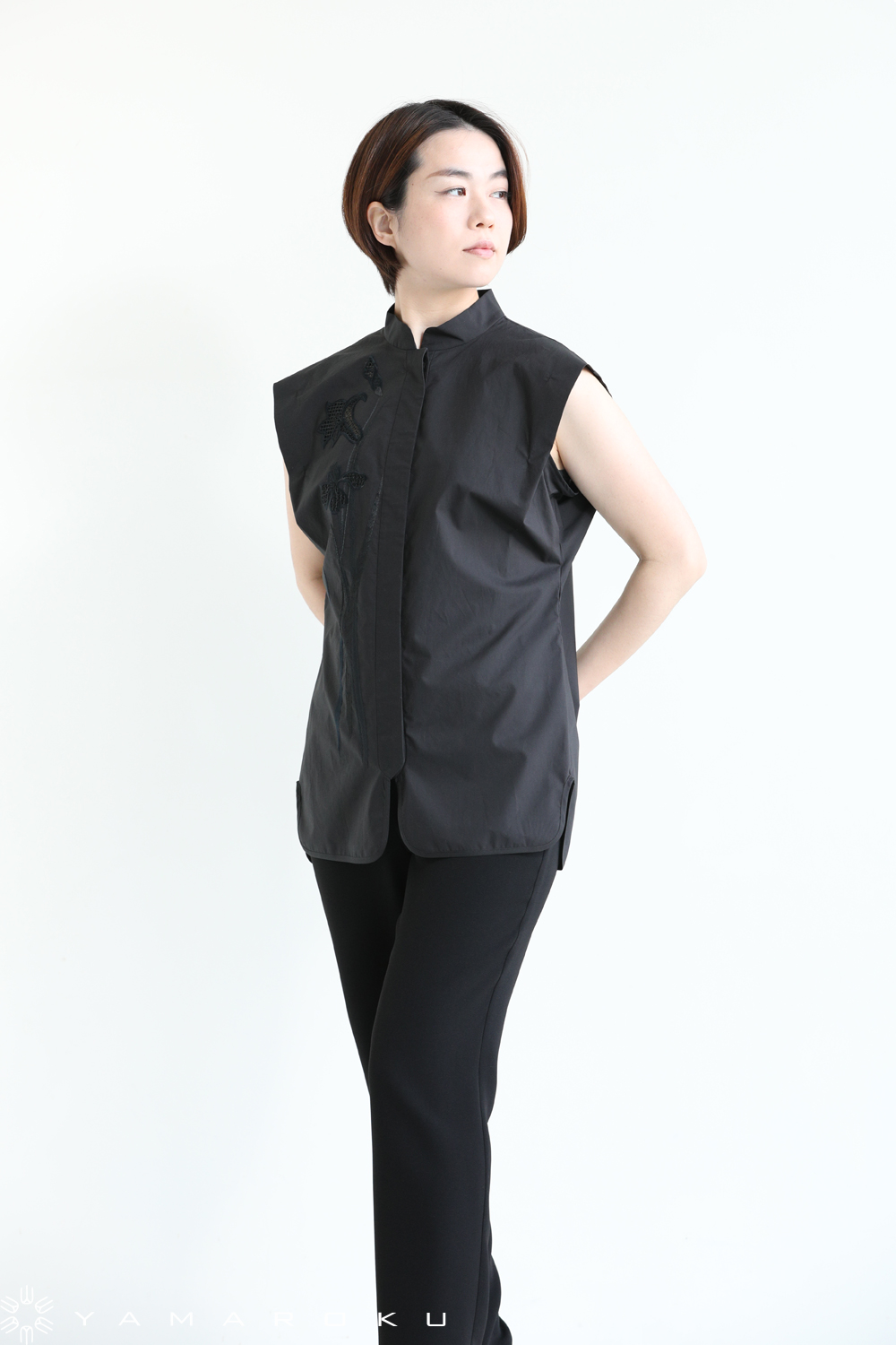 mame kurogouchi】百合刺繍ブラウス size1 BLACK