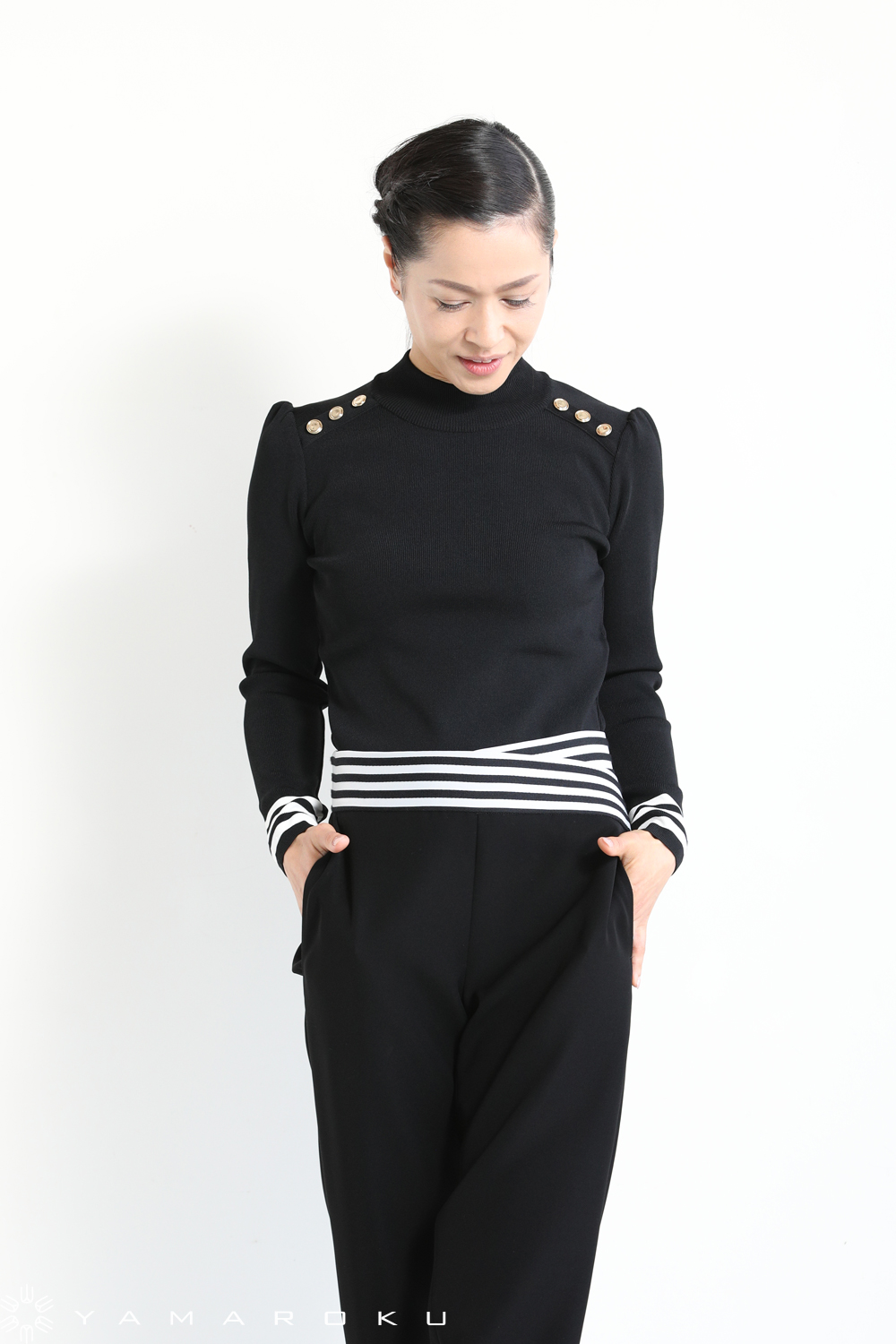 BORDERS at BALCONY(ボーダーズアットバルコニー) GOLD BUTTONED TOP 