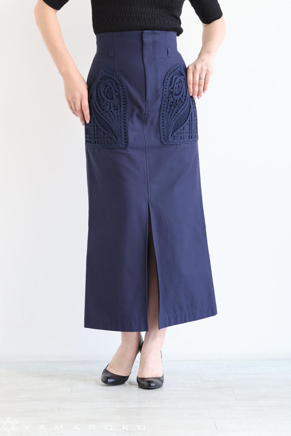 Mame Kurogouchi(マメ) Cording Embroidered Nep-Cotton Skirt 