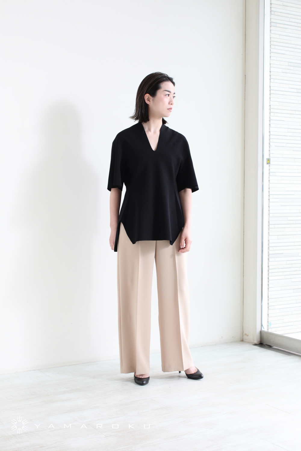 Mame Kurogouchi(マメ) Milano Ribbed V-Neck Top、 Milano Ribbed