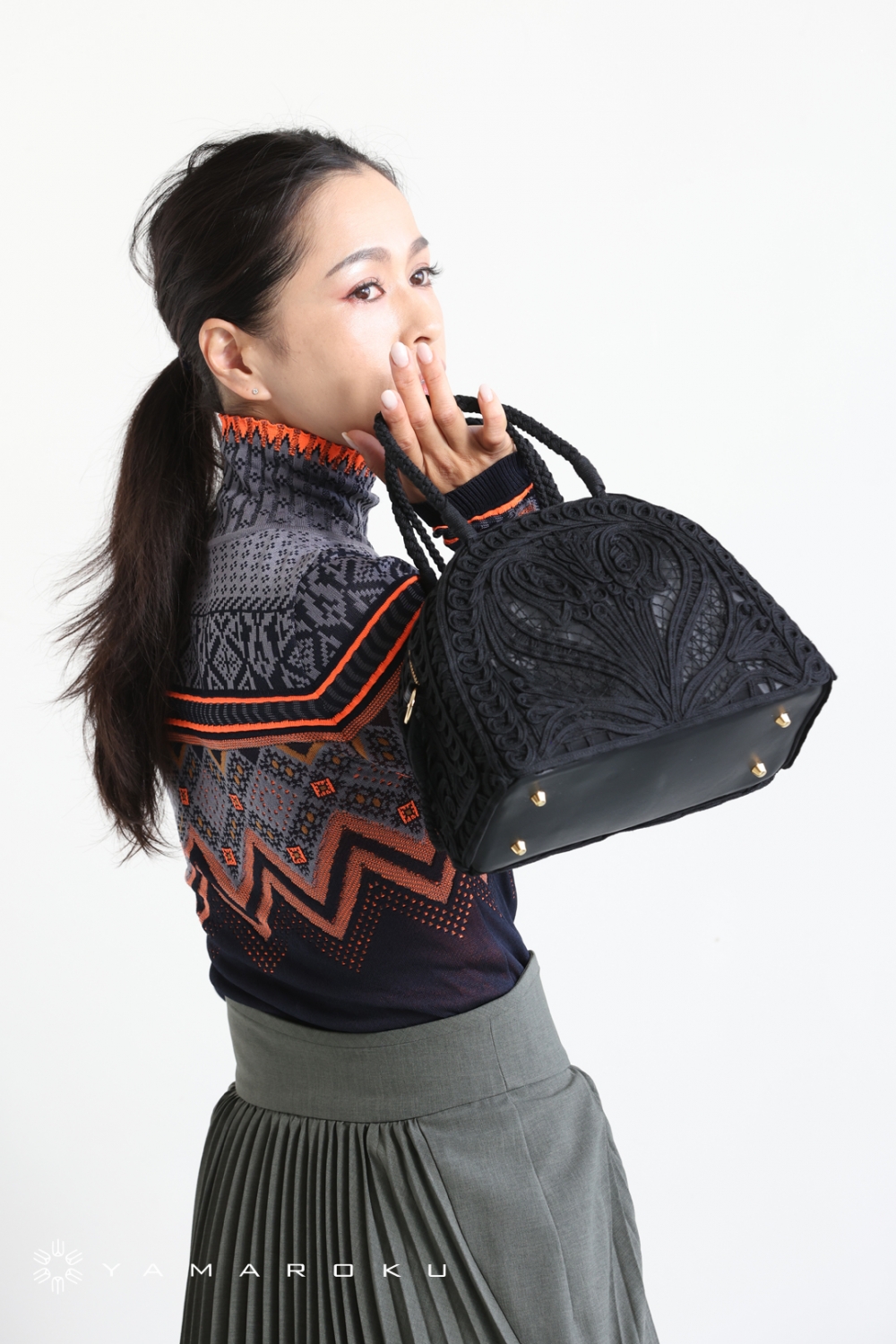 Mame Kurogouchi(マメ) Cording Embroidery Demi Lune Handbag