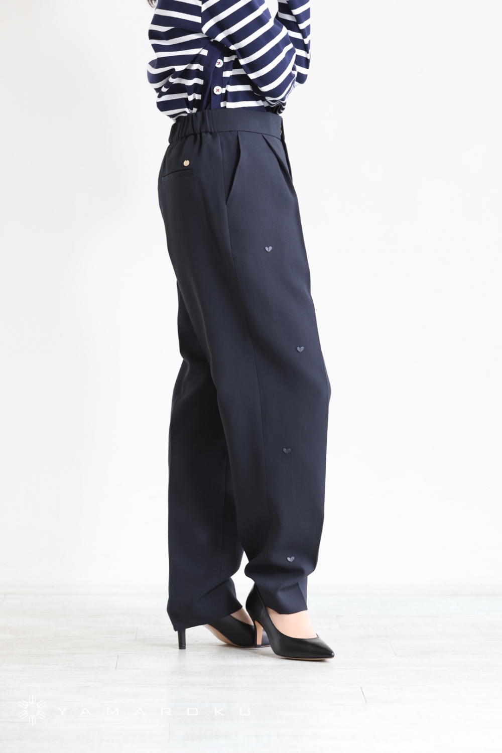 MUVEIL ミュベール ピロー レース パンツ リネン ネイビー　36 MUVEIL ミュベール ピロー レース パンツ リネン ネイビー 36 パンツ