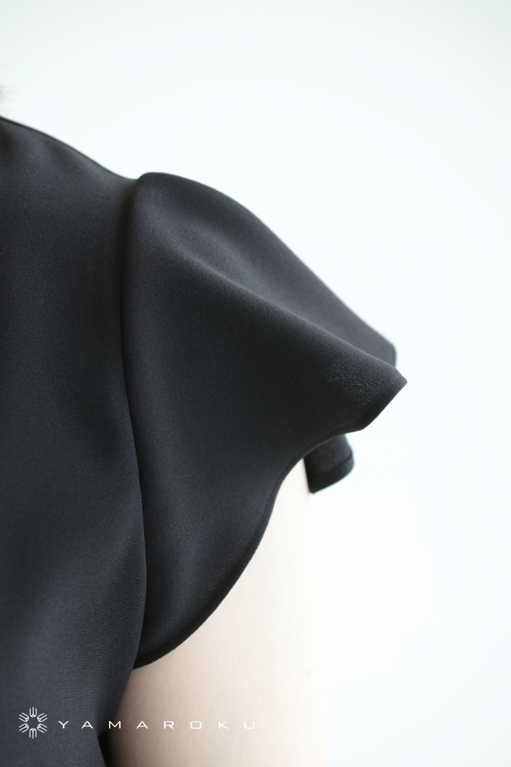 Theory(セオリー) PRIME GGT BD RUFFLE SLEEVE TP