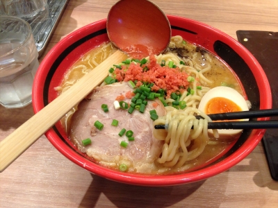 えびみそ そのまま 太麺」