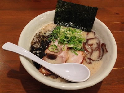 豚骨らーめん